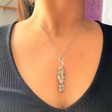 Load image into Gallery viewer, Crystal Points Pendant Necklace