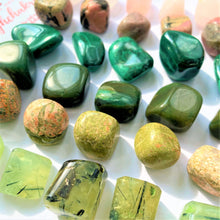 Load image into Gallery viewer, Heart Chakra Stones
