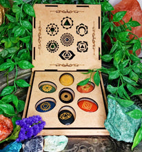 Load image into Gallery viewer, 7 Chakra Palm Stone Set